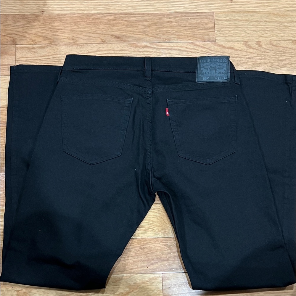 Levi's Men's Relaxed Fit Jeans in Black